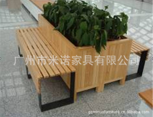 广州厂家木质花箱也可以在休息,休闲的感觉 主题公园木质花箱