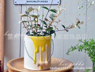 优价直销 出口原单木柄 BAO ZAKKA杂货 油漆桶造型花器 花盆
