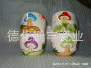 德化厂家直销陶瓷卡通水果。迷你小盆栽花盆产品