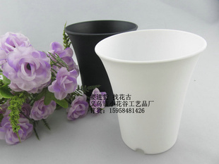 小花谷厂家直销 环保仿真花器种植(黑白配塑料花盆)草娃娃批发