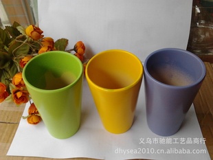 三色低温陶瓷小花盆