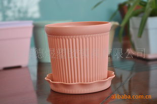 维罗纳品牌 红色罗马圆形条纹塑料家居用花盆 家居塑料花盆
