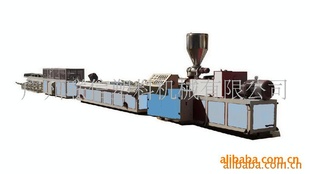 PVC木塑挤出生产线、木塑地板挤出生产线、竹塑地板挤出生产线