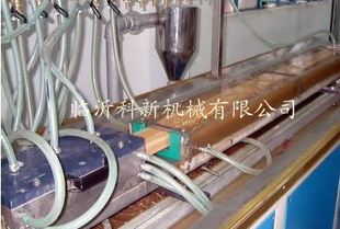 山东科新牌木塑设备_木塑型材设备