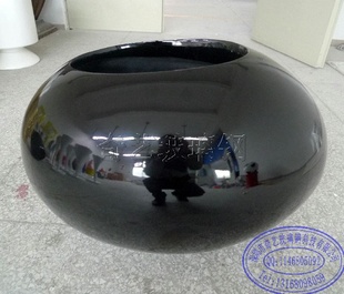 厂家生产黑色花盆容器|鹅卵形花盆容器|时尚玻璃钢花盆容器批发