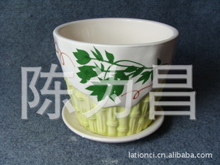 德化鹏丰订制 批发 轻质卡通花盆10箱起订XG9710