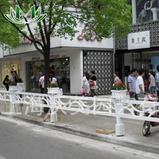 厂家直销PVC微发泡波浪形艺术护栏花箱 市政道路隔离护栏花箱