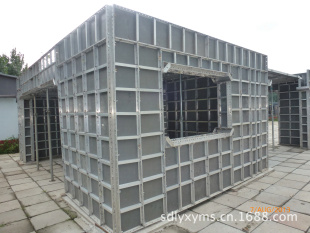 铝框木塑建筑模板
