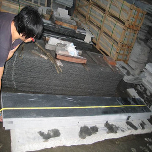 福建石材厂家灰麻花岗岩石材芝麻黑G654磨光面大板