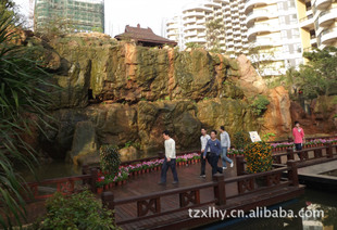 塑石假山;它型像颜色可以乱真