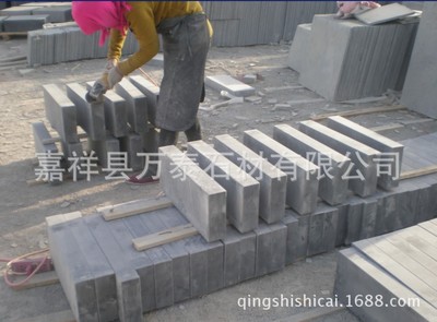 山东*大青石石材加工基地优质青石石材价格低保证质量无色差