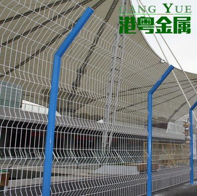 双边丝镀锌浸塑草绿色铁质钢丝围墙栅栏防护网